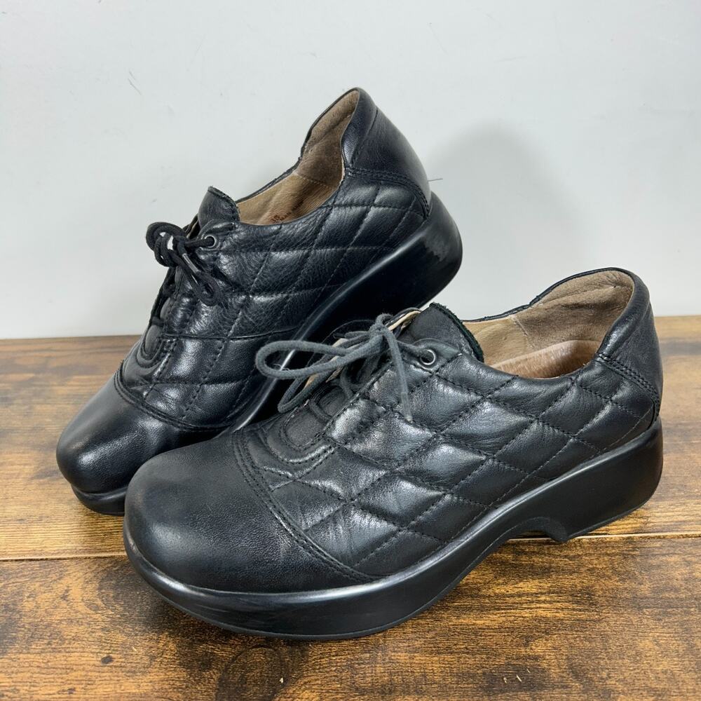 Dromedaris Shoes Women Black Merlin Professional 7.5 EU 38 Platform Nurse